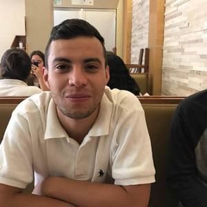 Meet your Posher, Laura susana